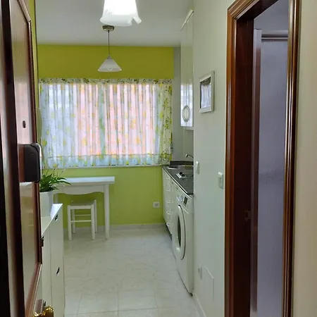 Landra Vut-co-003165