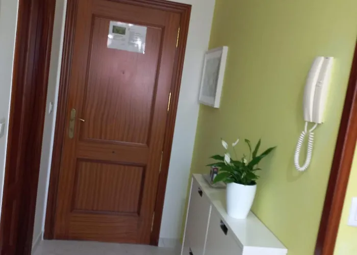 Landra Vut-co-003165 Apartment